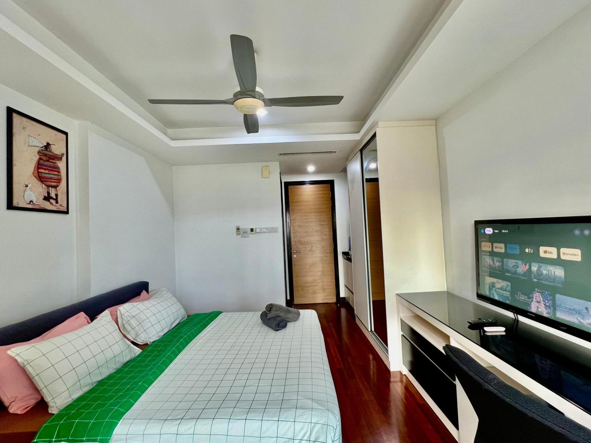 Couple Suite At Casa Residency 5 Mins Walk To Lrt, Jalan Alor & Bukit Bintang, Kuala Lumpur