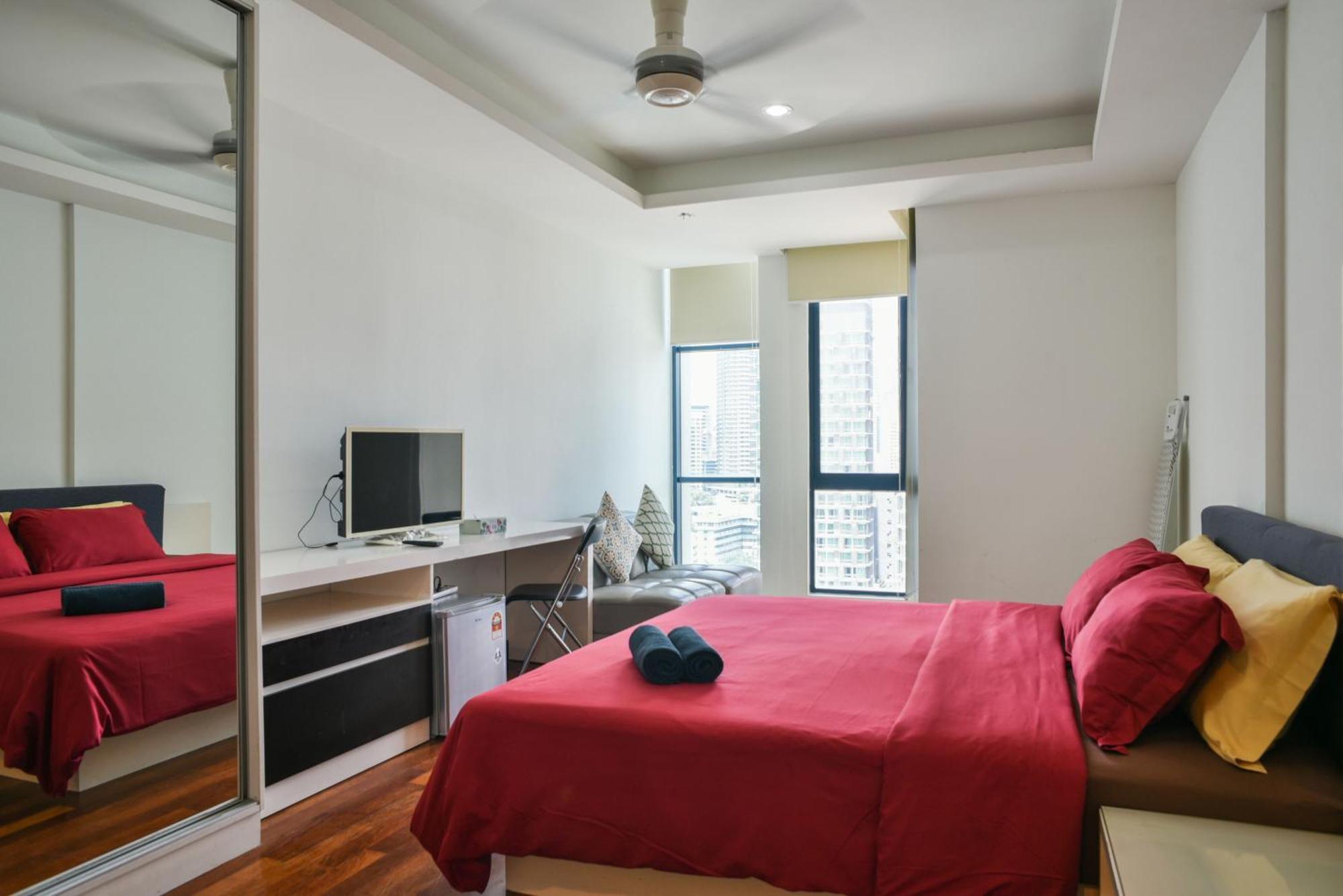 Couple Suite At Casa Residency 5 Mins Walk To Lrt, Jalan Alor & Bukit Bintang — Photos 3